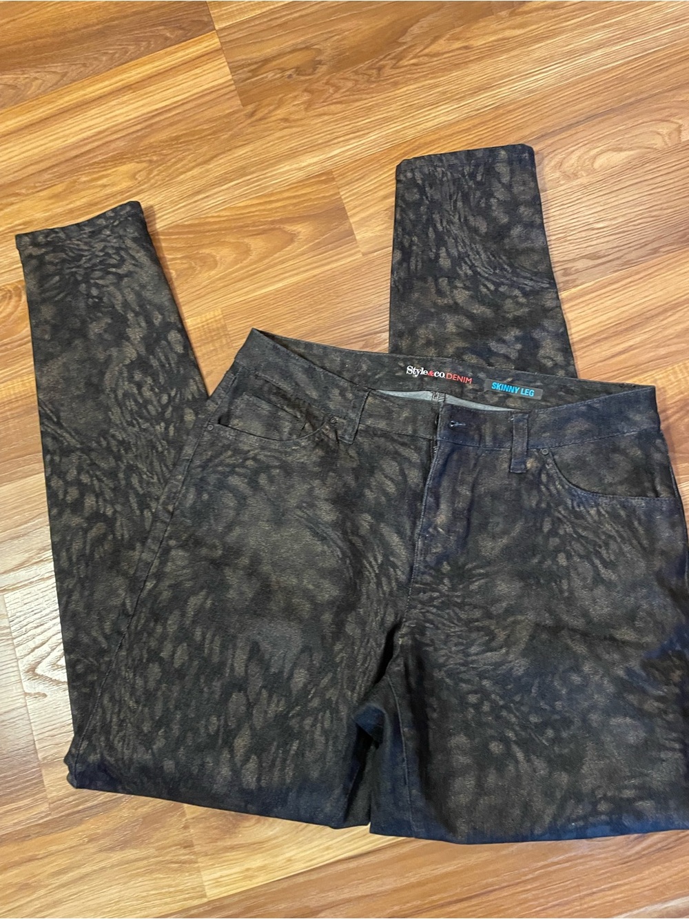 Style & Co.  Skinny Jeans in Dark Charcoal Animal Print